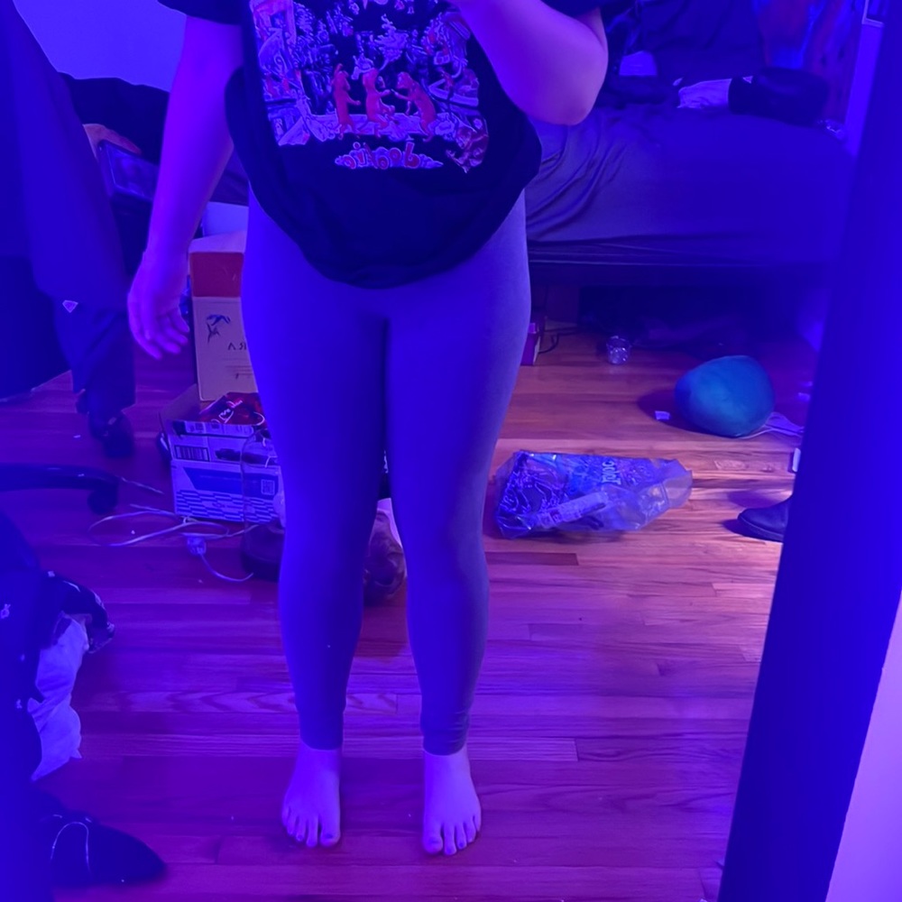 Gray leggings
